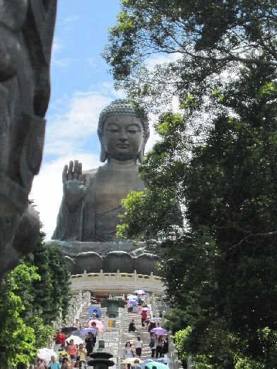 Tian Tan Buddha